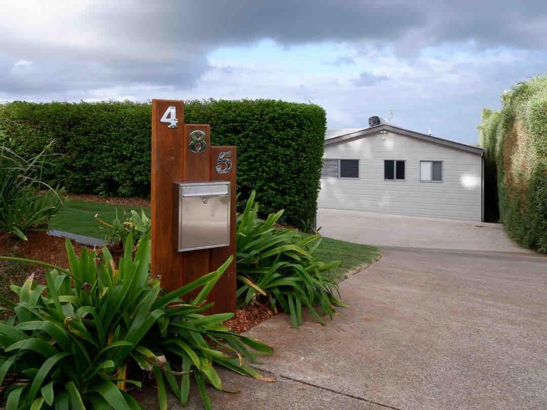 Flaxton Garden Home With Spectacular Coastal Views Montville Extérieur photo